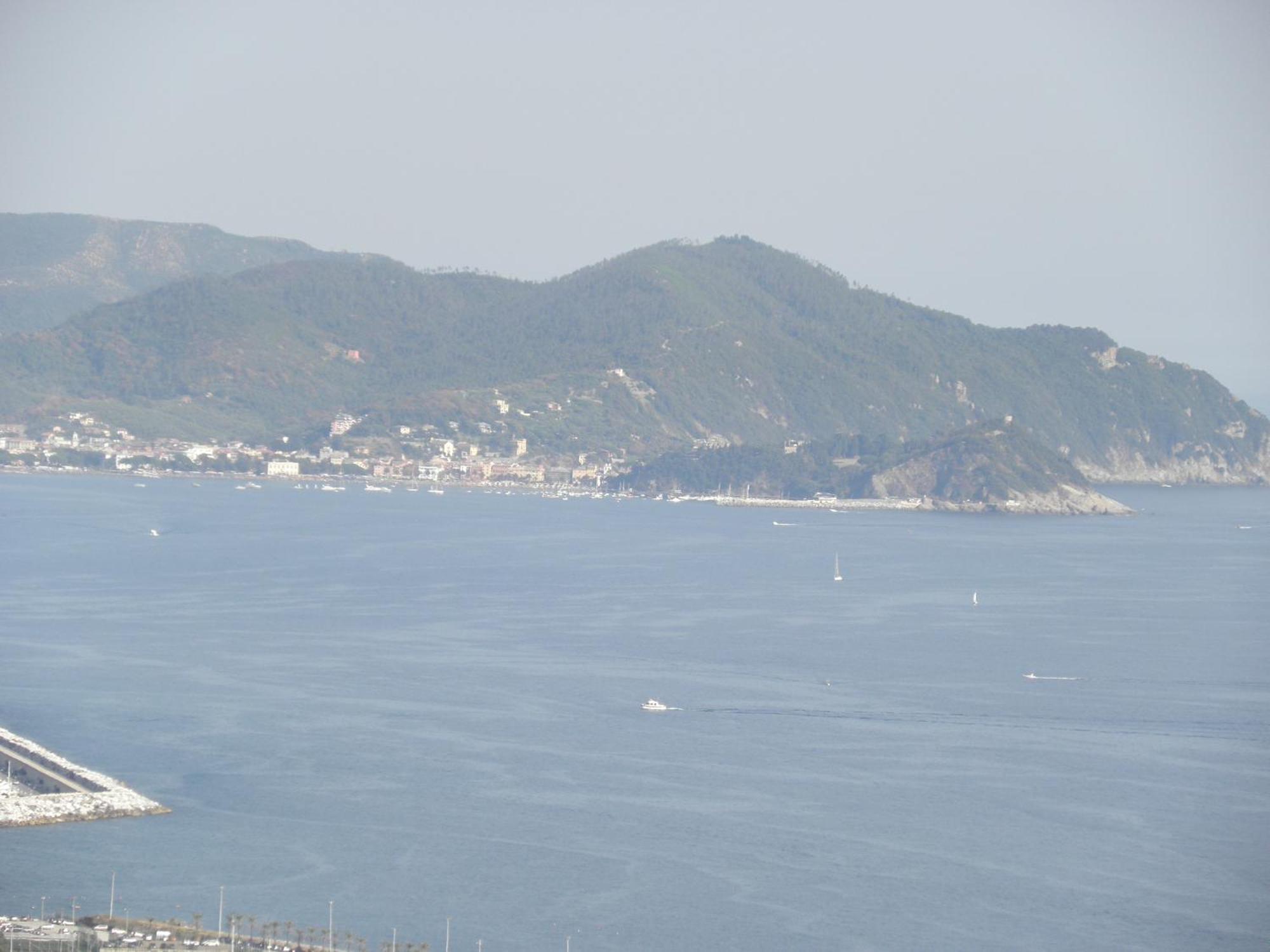 B&B La Terrazza Sui Fieschi Cogorno 外观 照片
